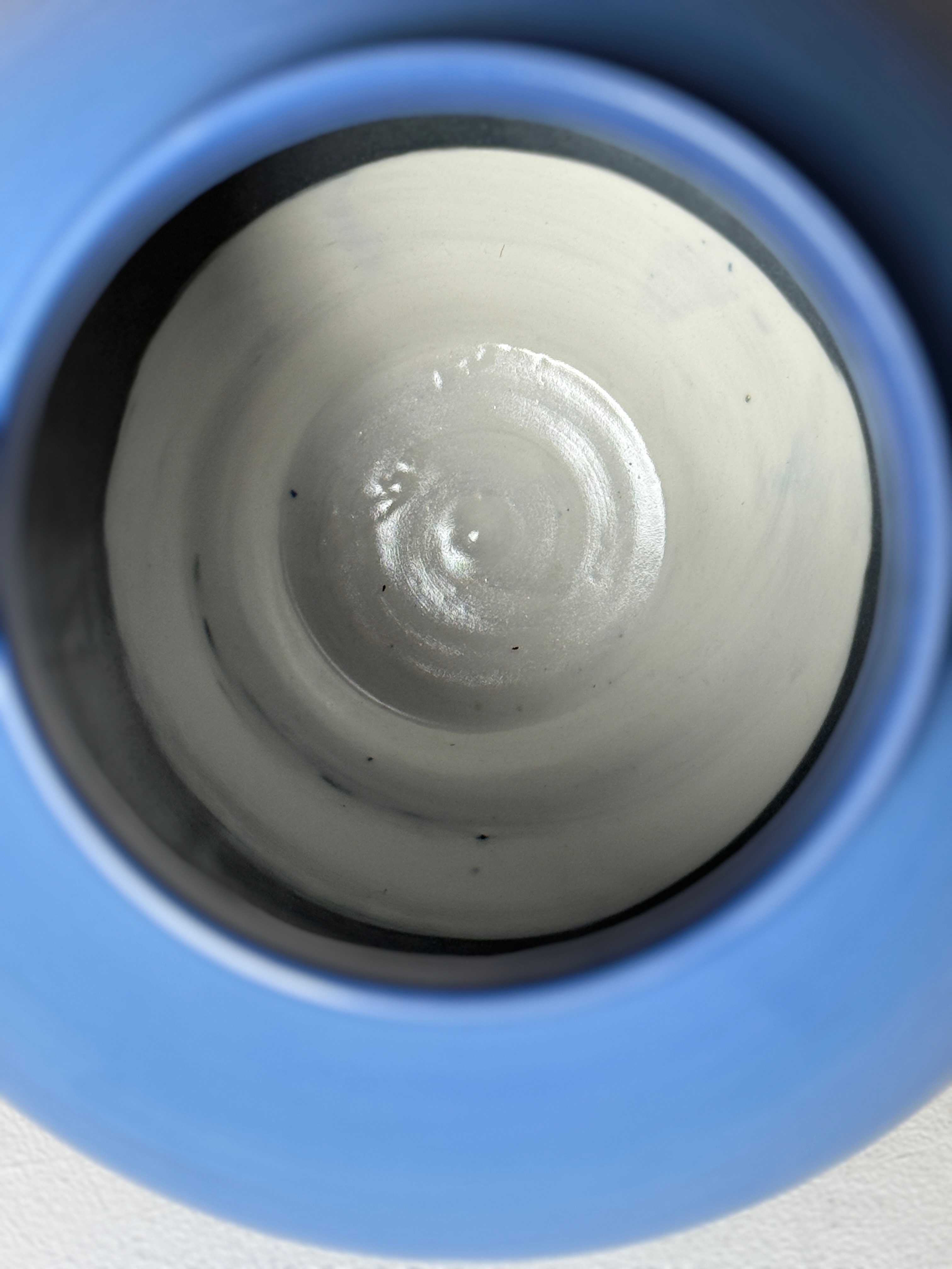 Moon jar