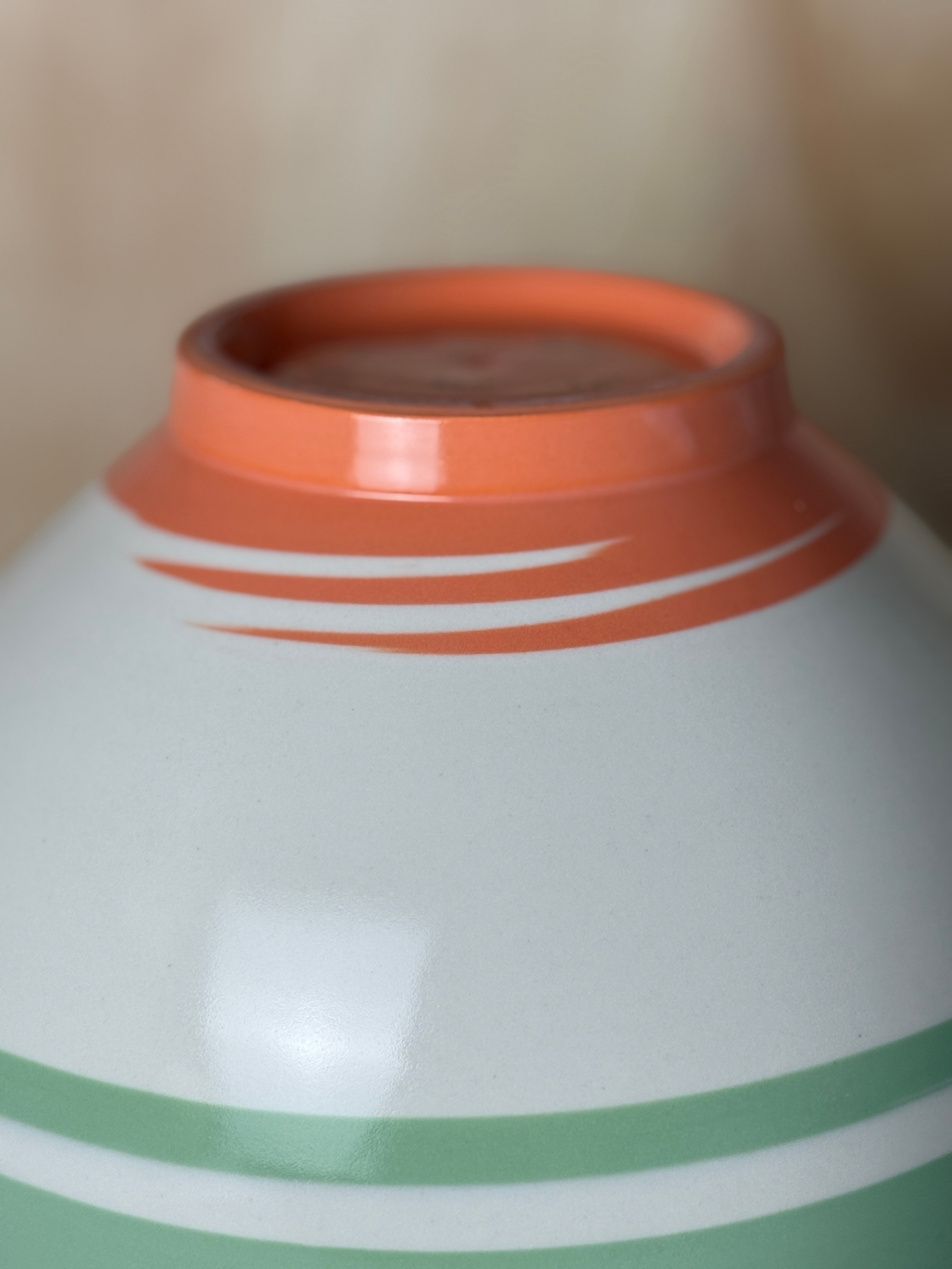 Moon jar