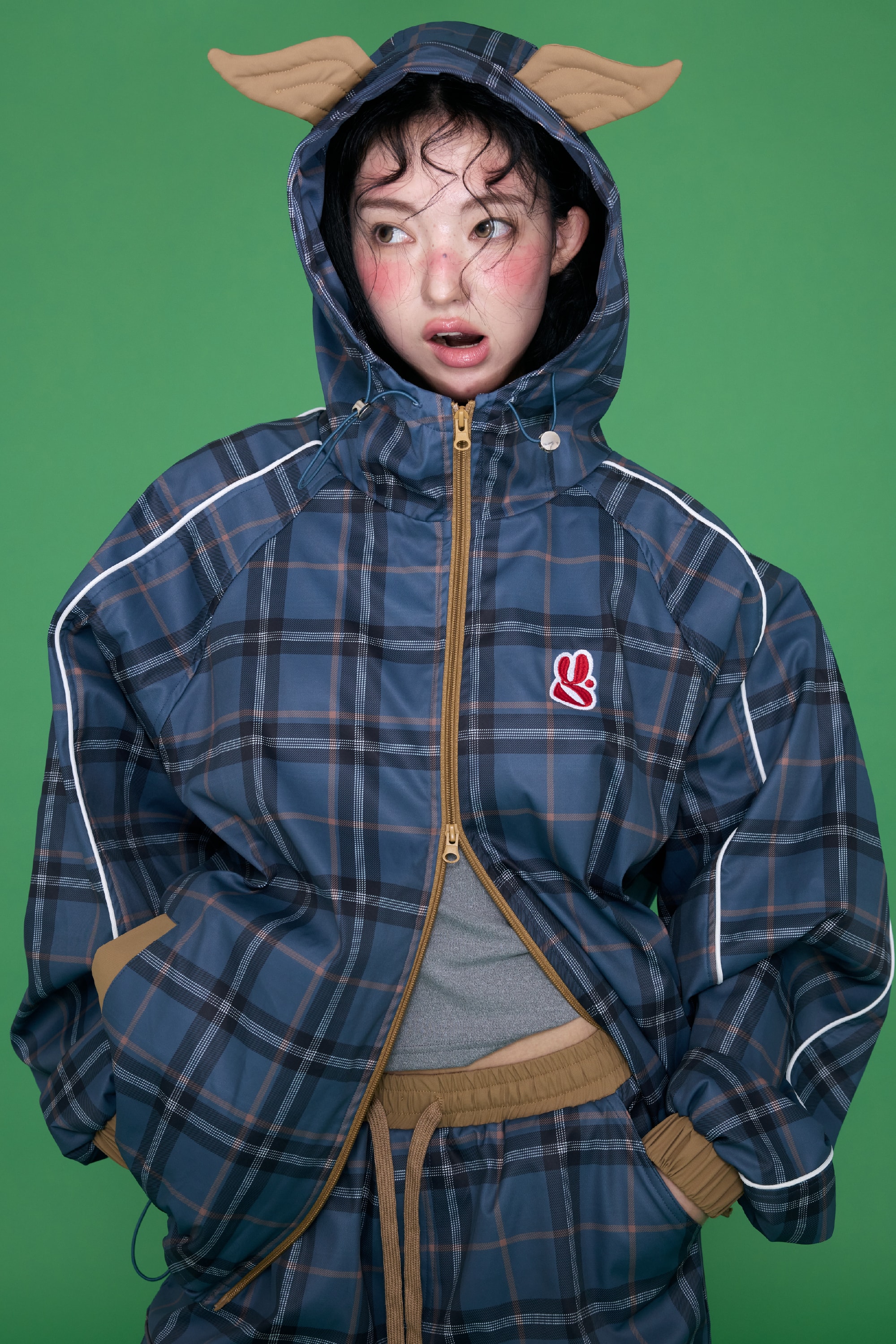 [9/18 순차출고] Wing Mix Check Windbreaker