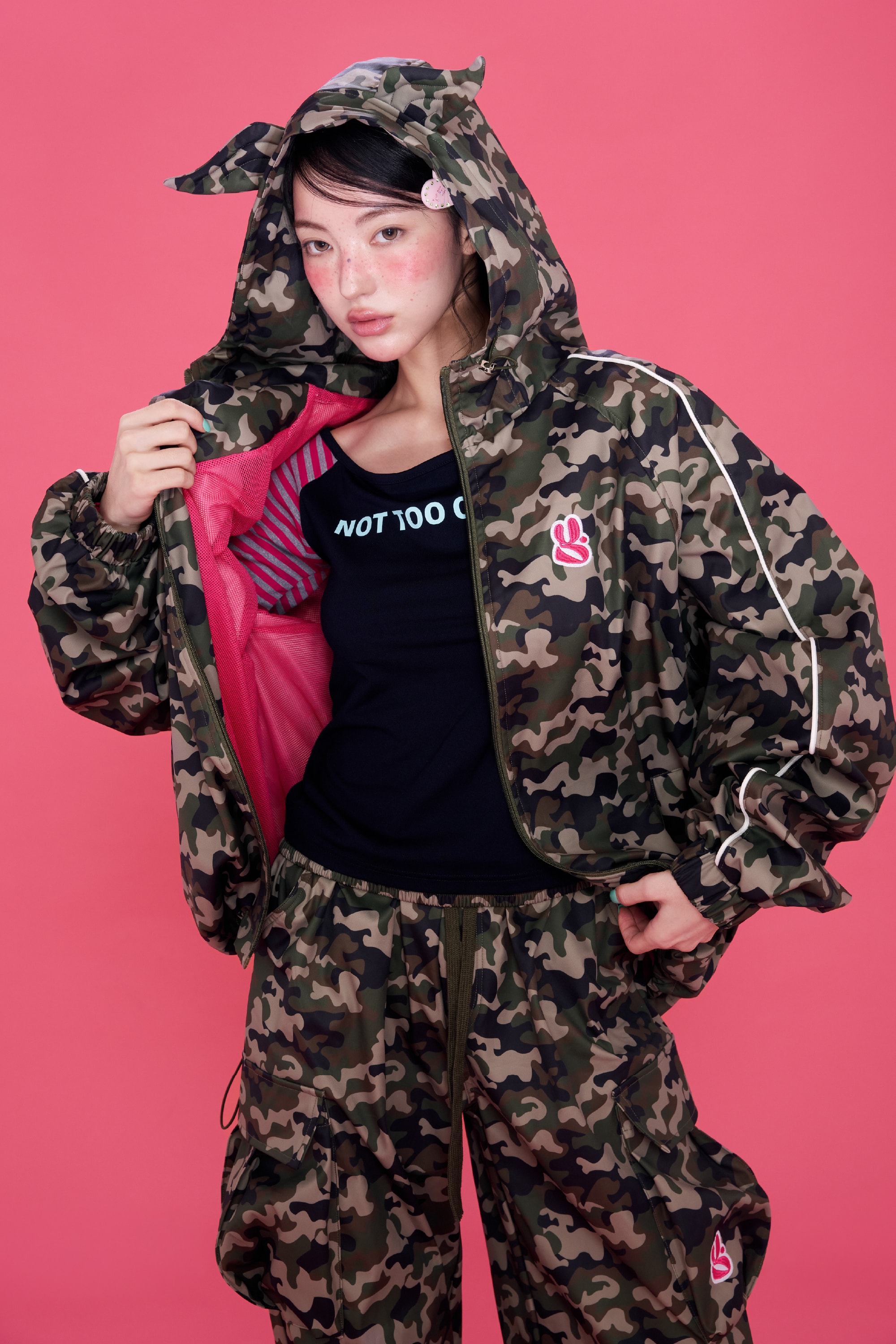 [9/18 순차출고] Wing Camo Windbreaker