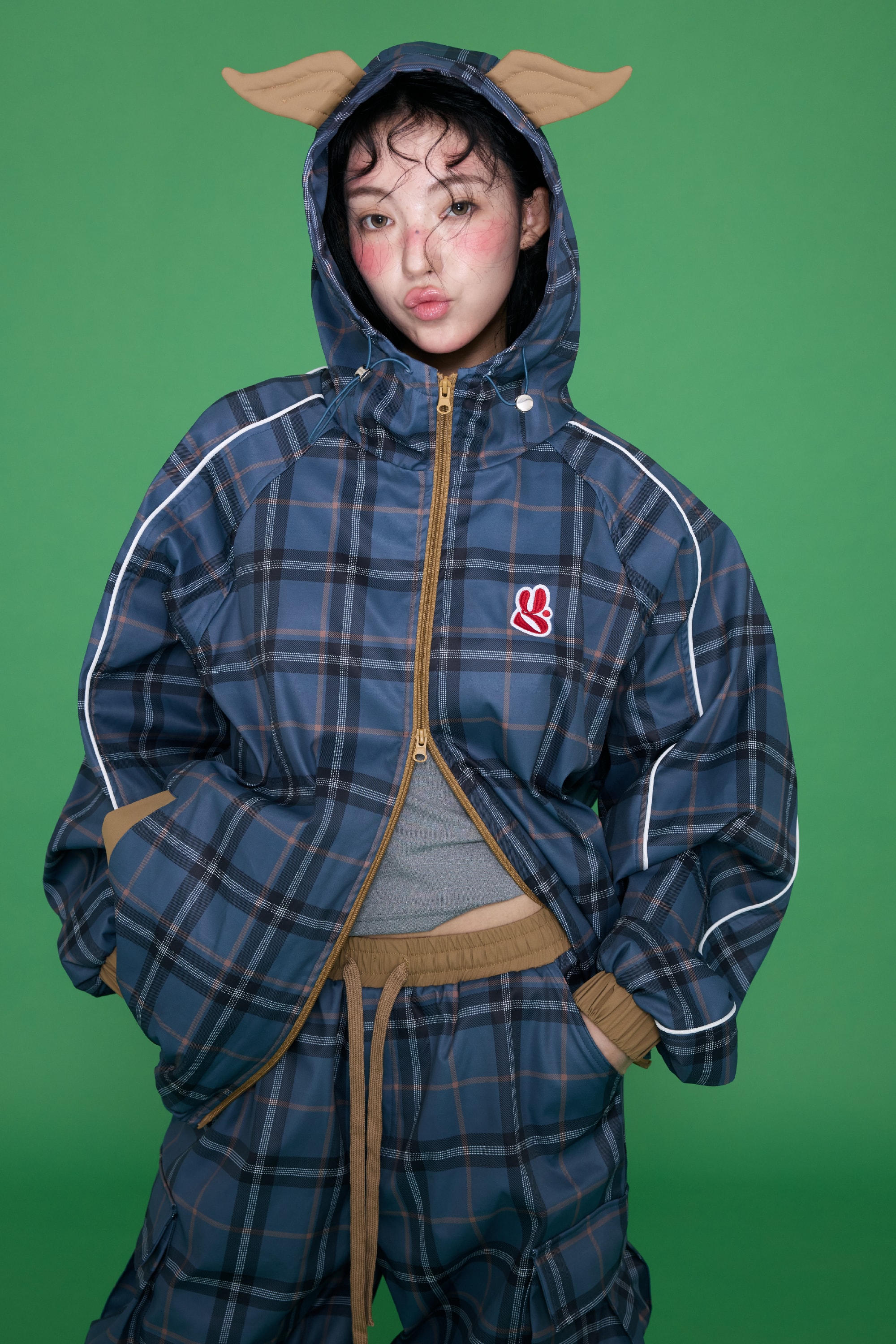 [9/18 순차출고] Wing Mix Check Windbreaker