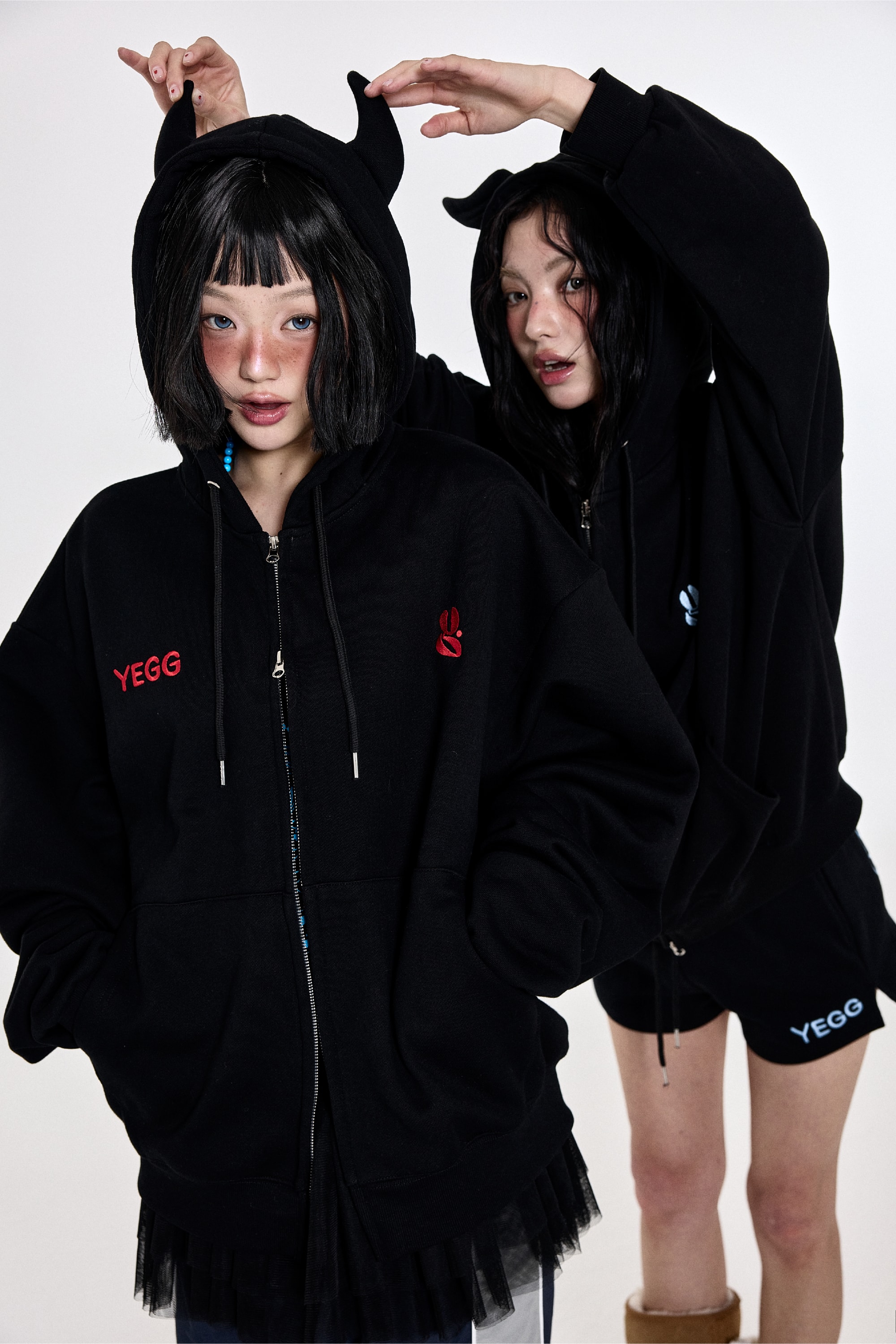 [BASIC]Devil Hoodie Black