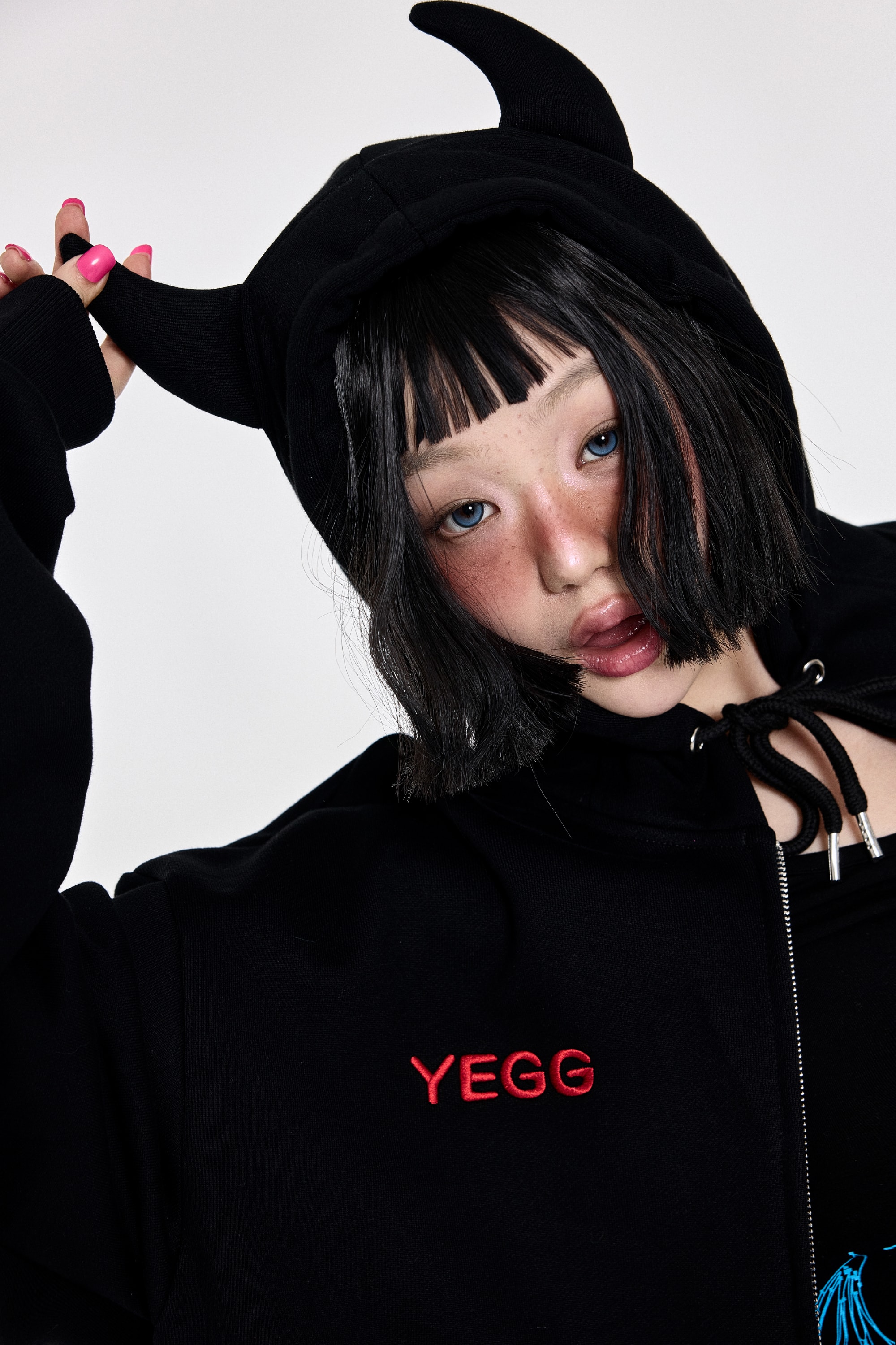 [BASIC]Devil Hoodie Black