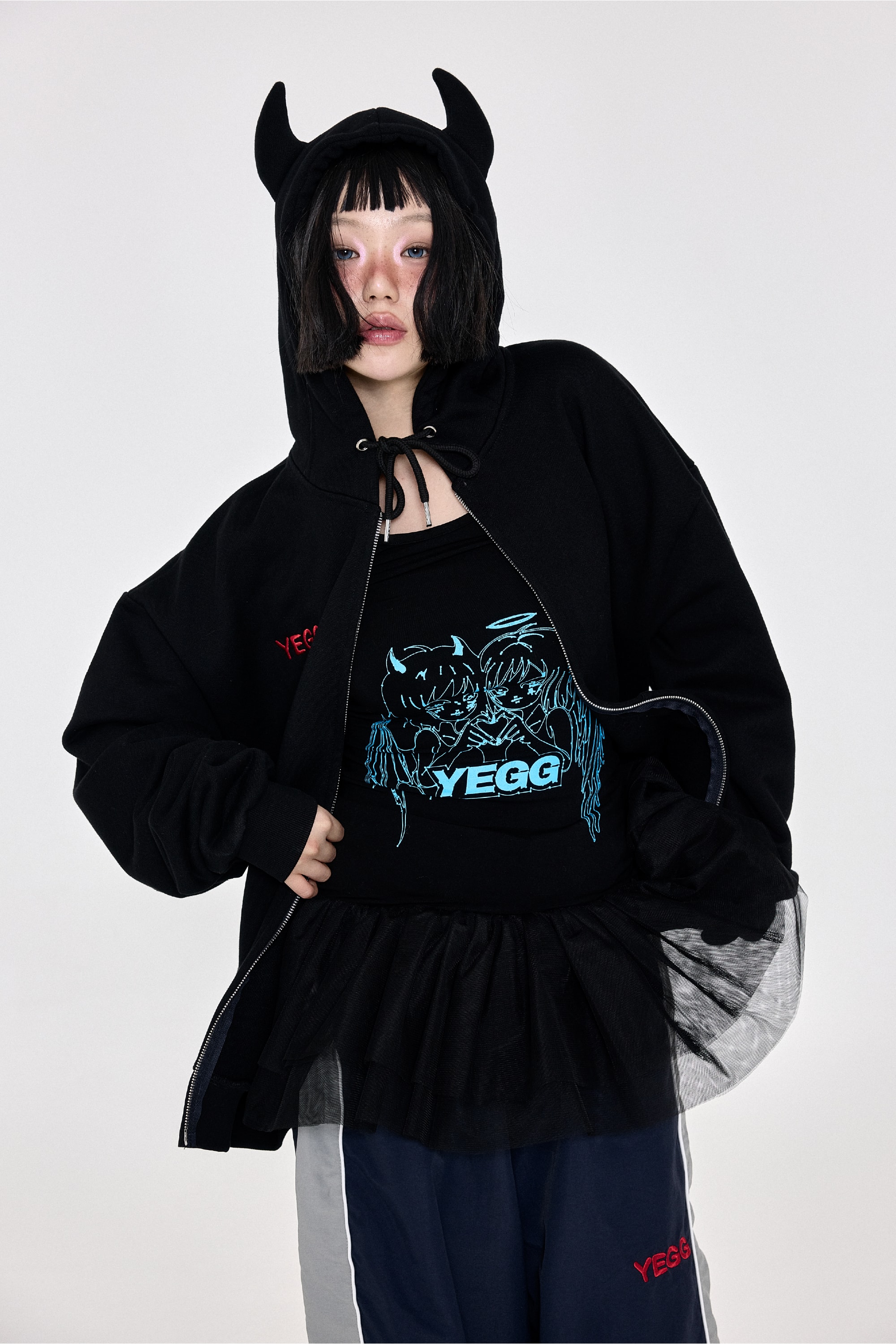 [BASIC]Devil Hoodie Black