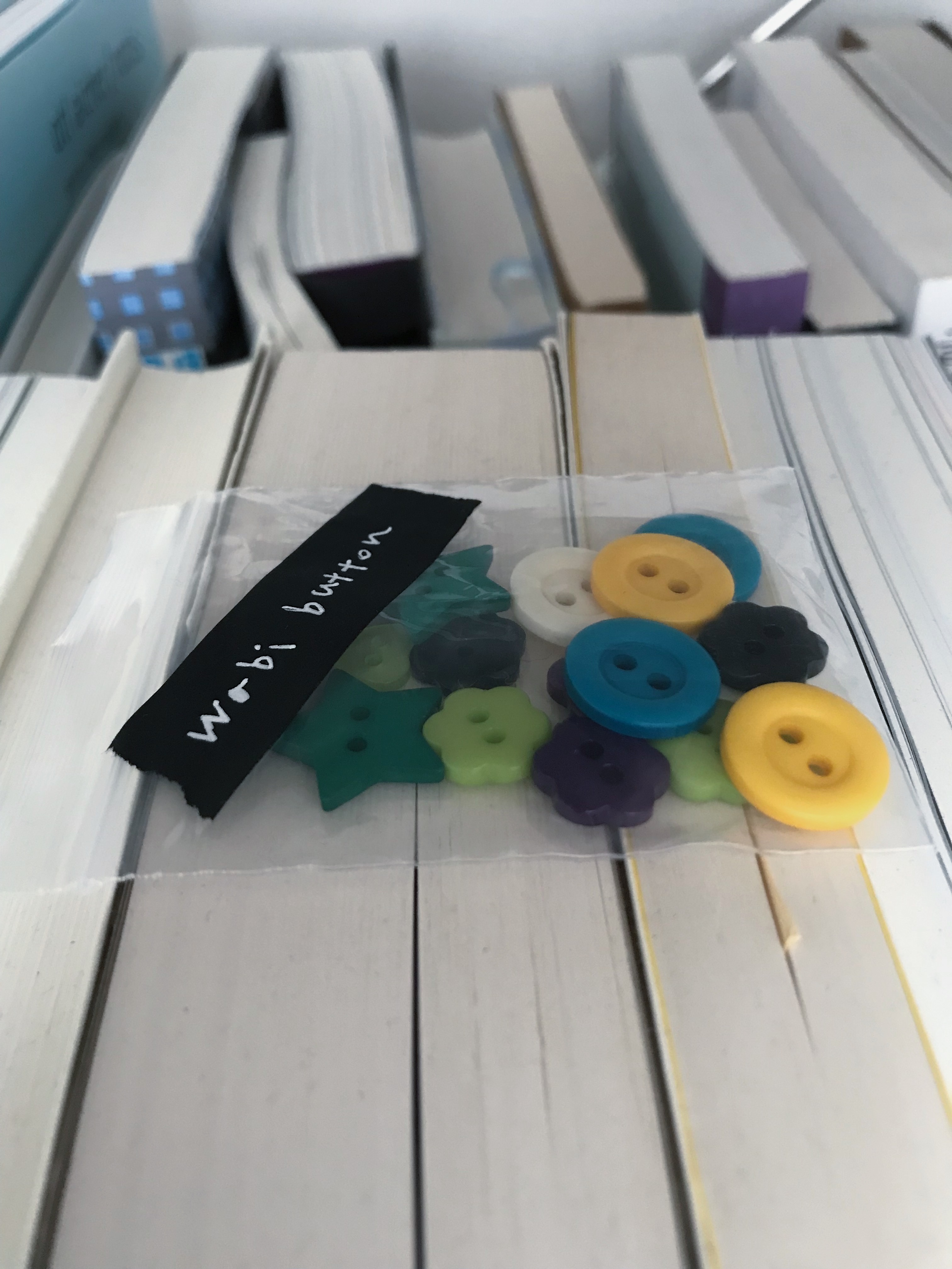 wabi button