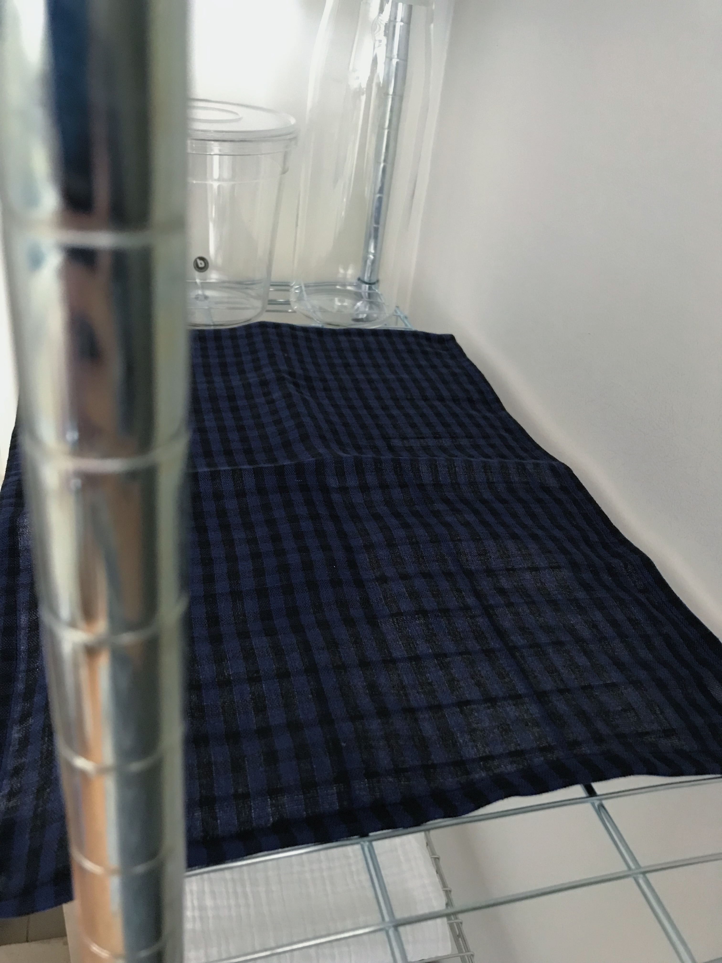 blue check mat