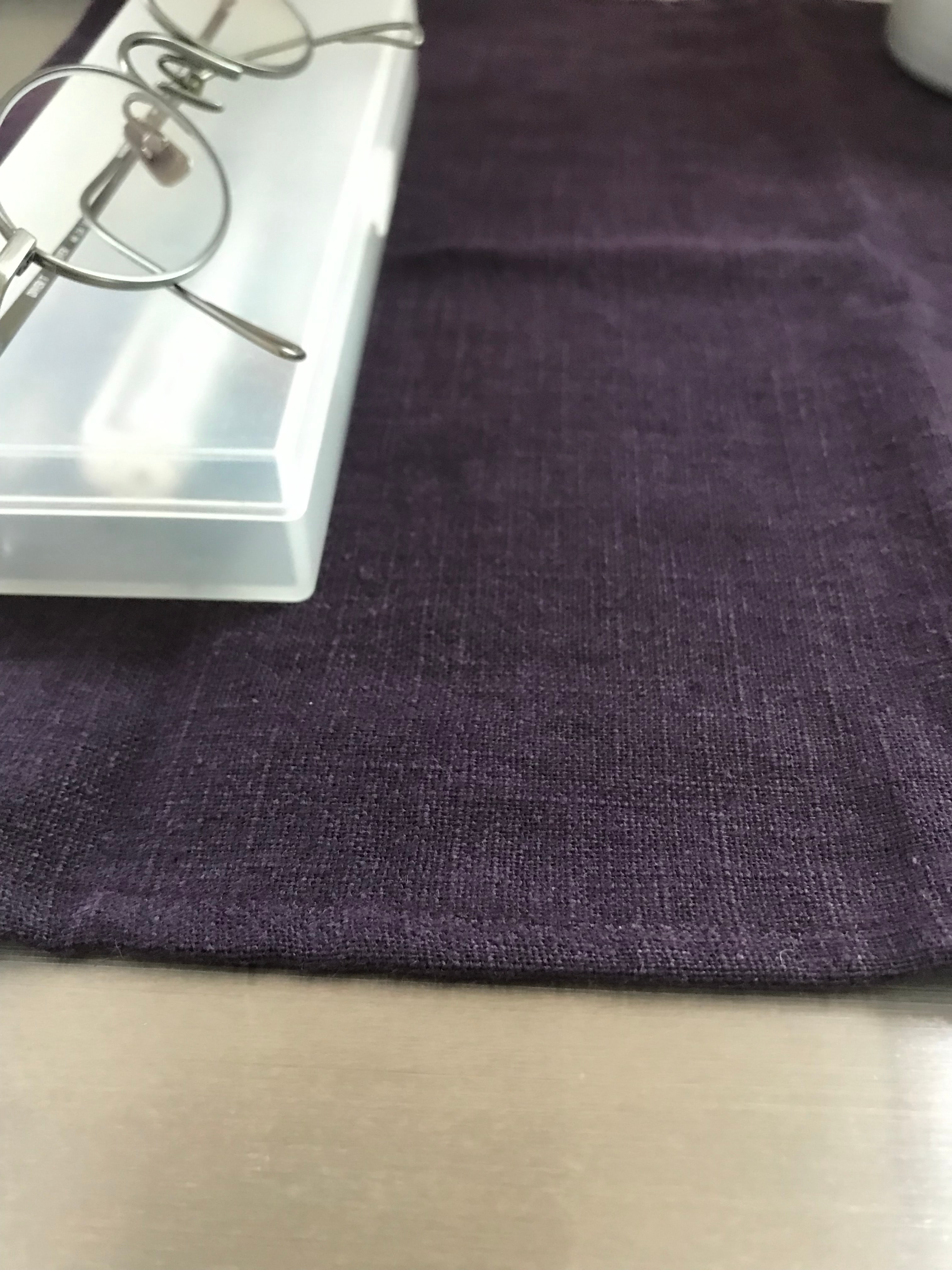 eggplant table mat