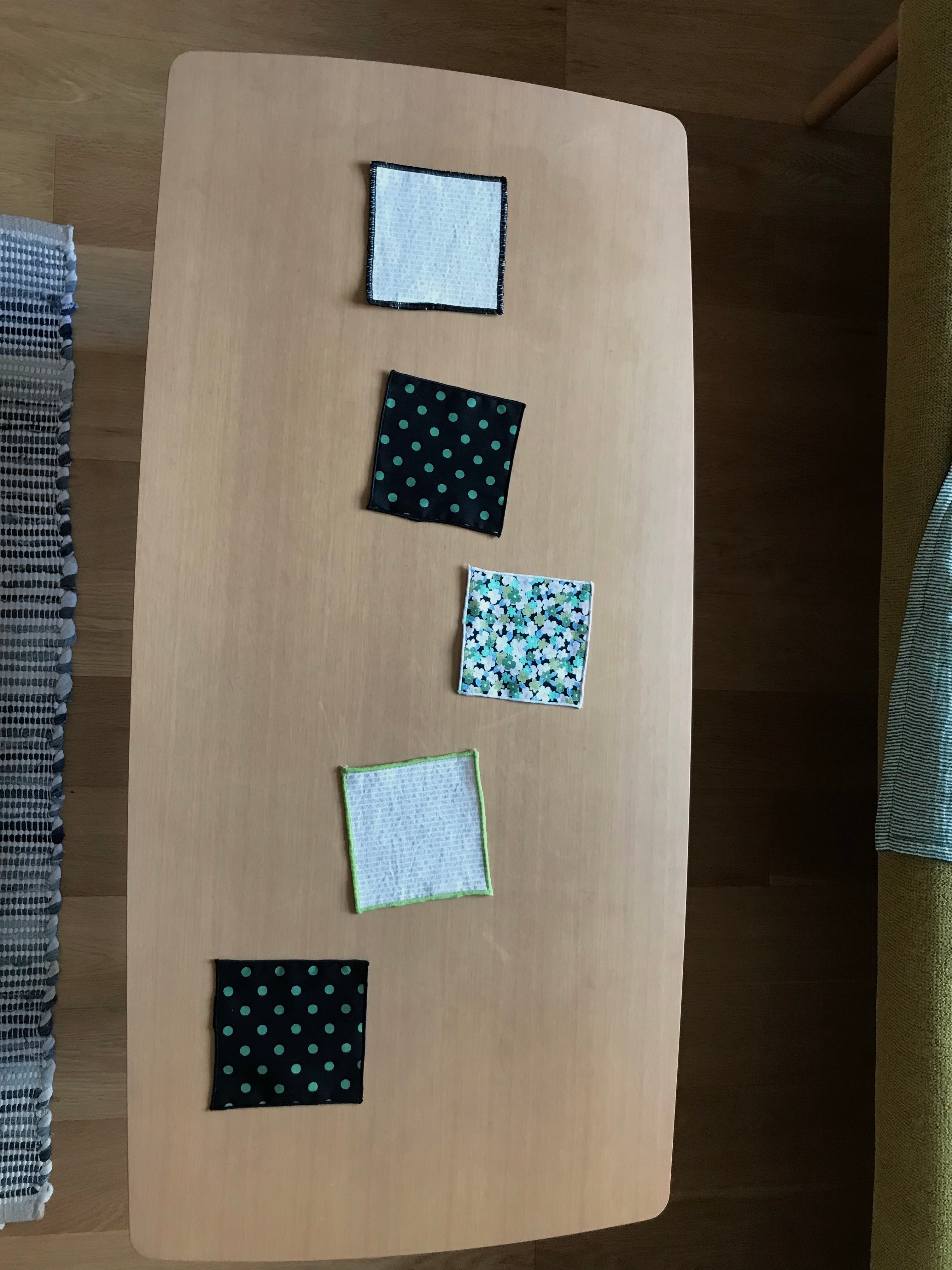 dot coaster