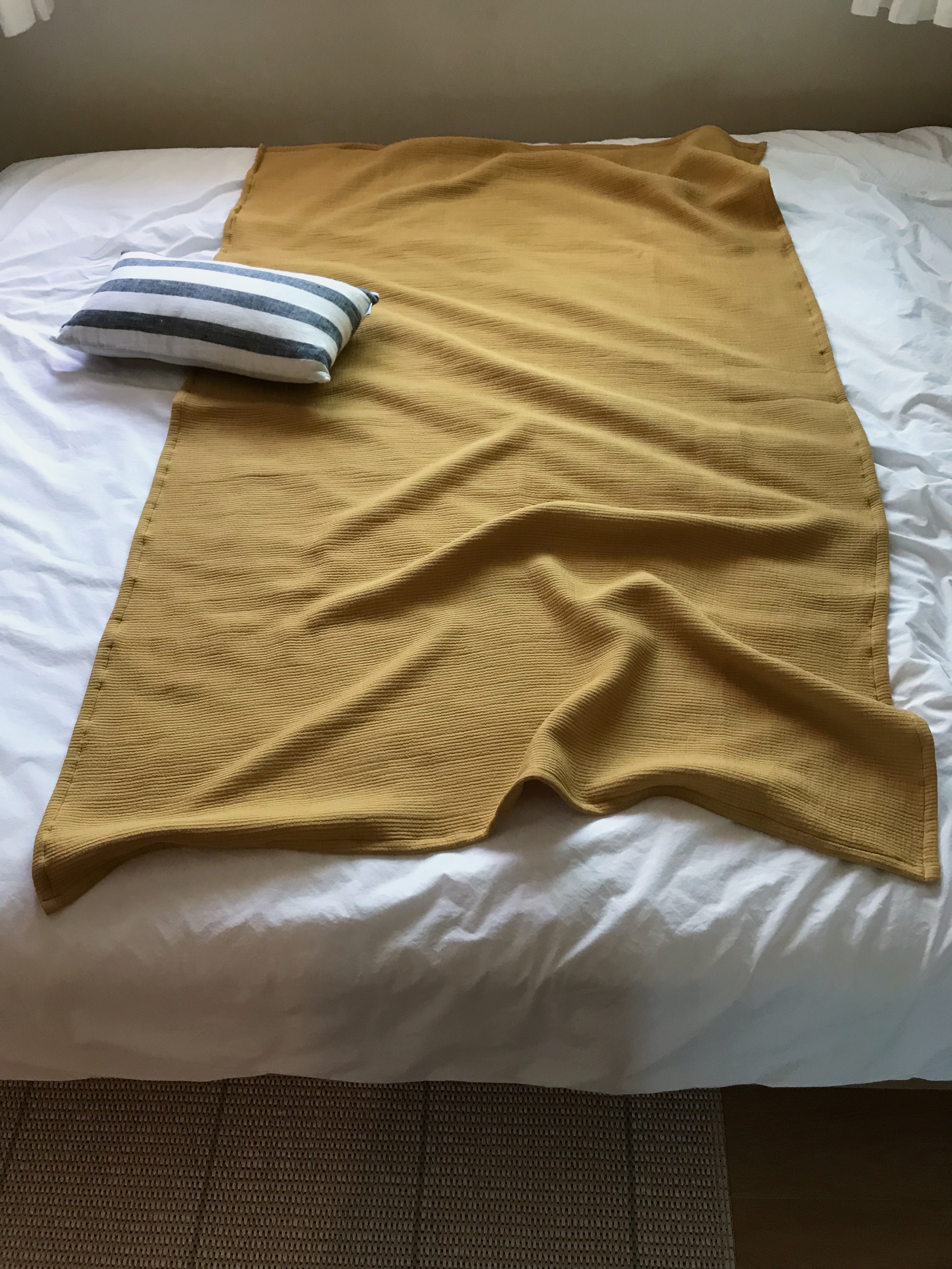 triple gauze blanket