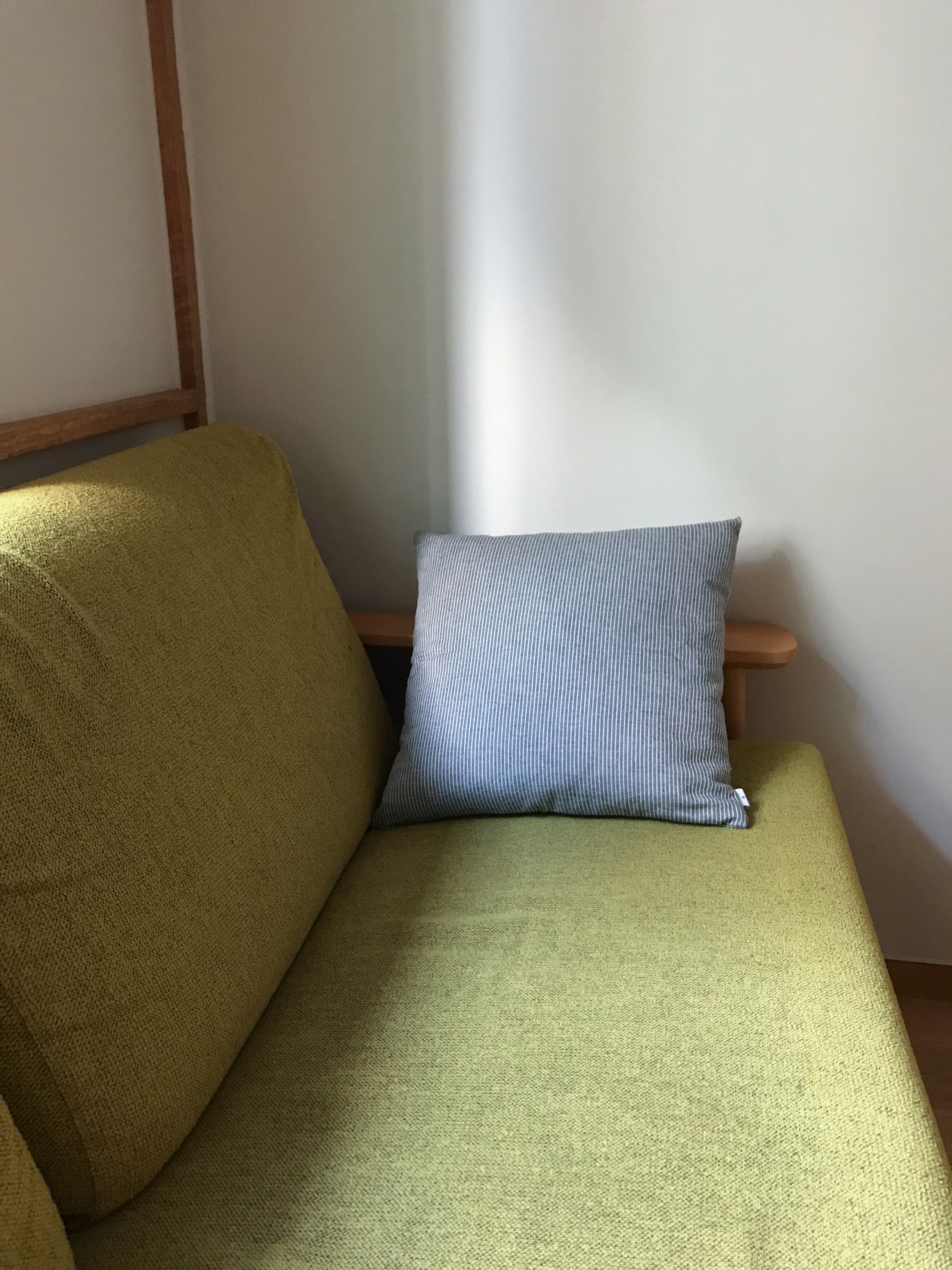 line cushion