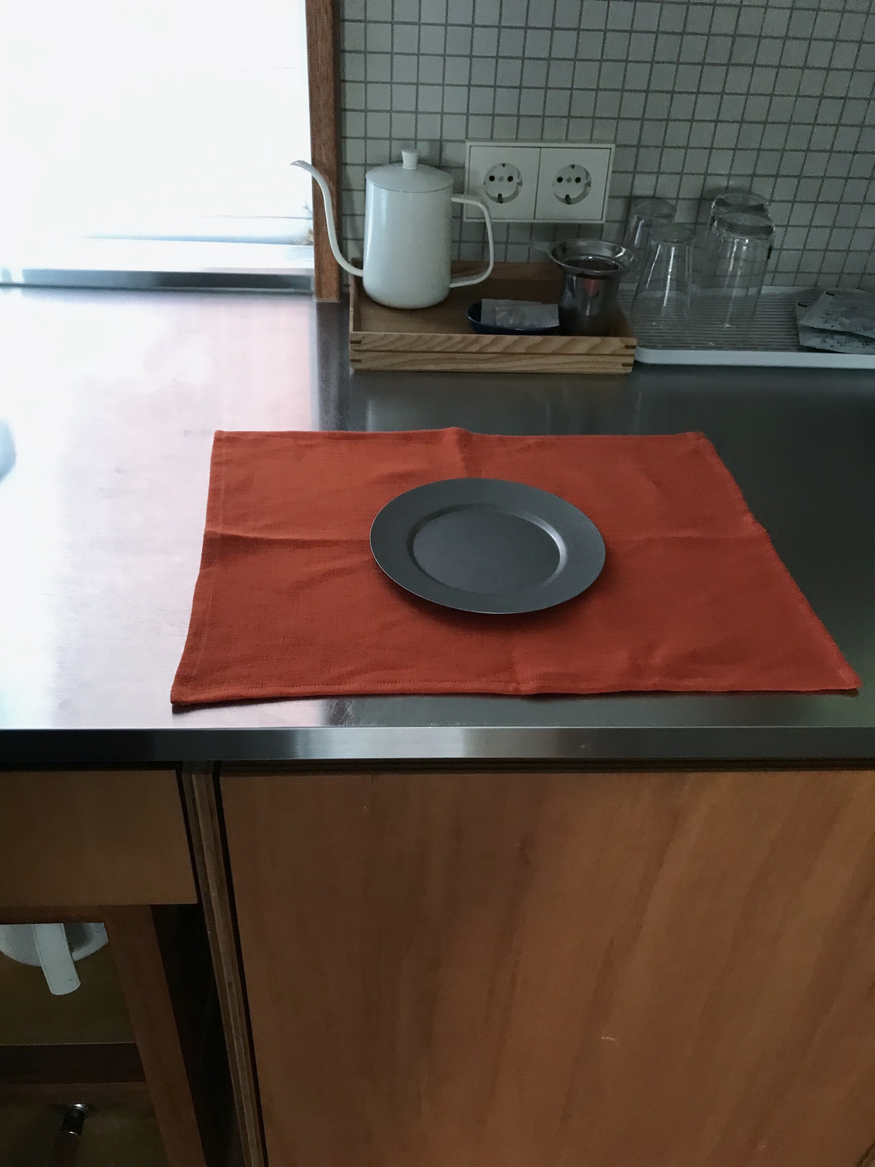 linen table mat (2c)