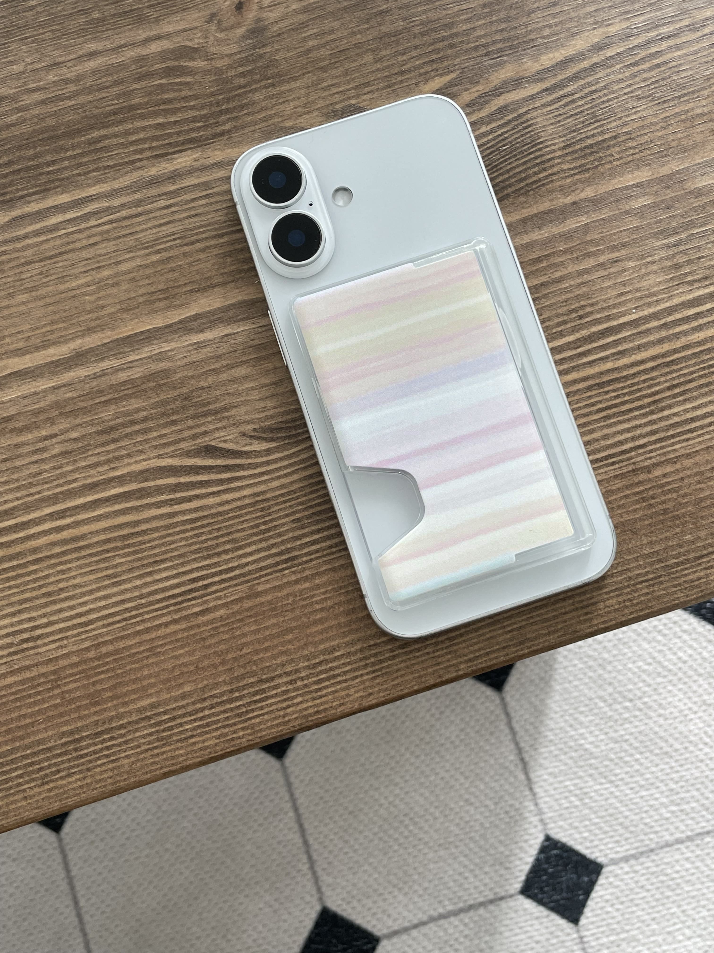 layered (magsafe wallet)