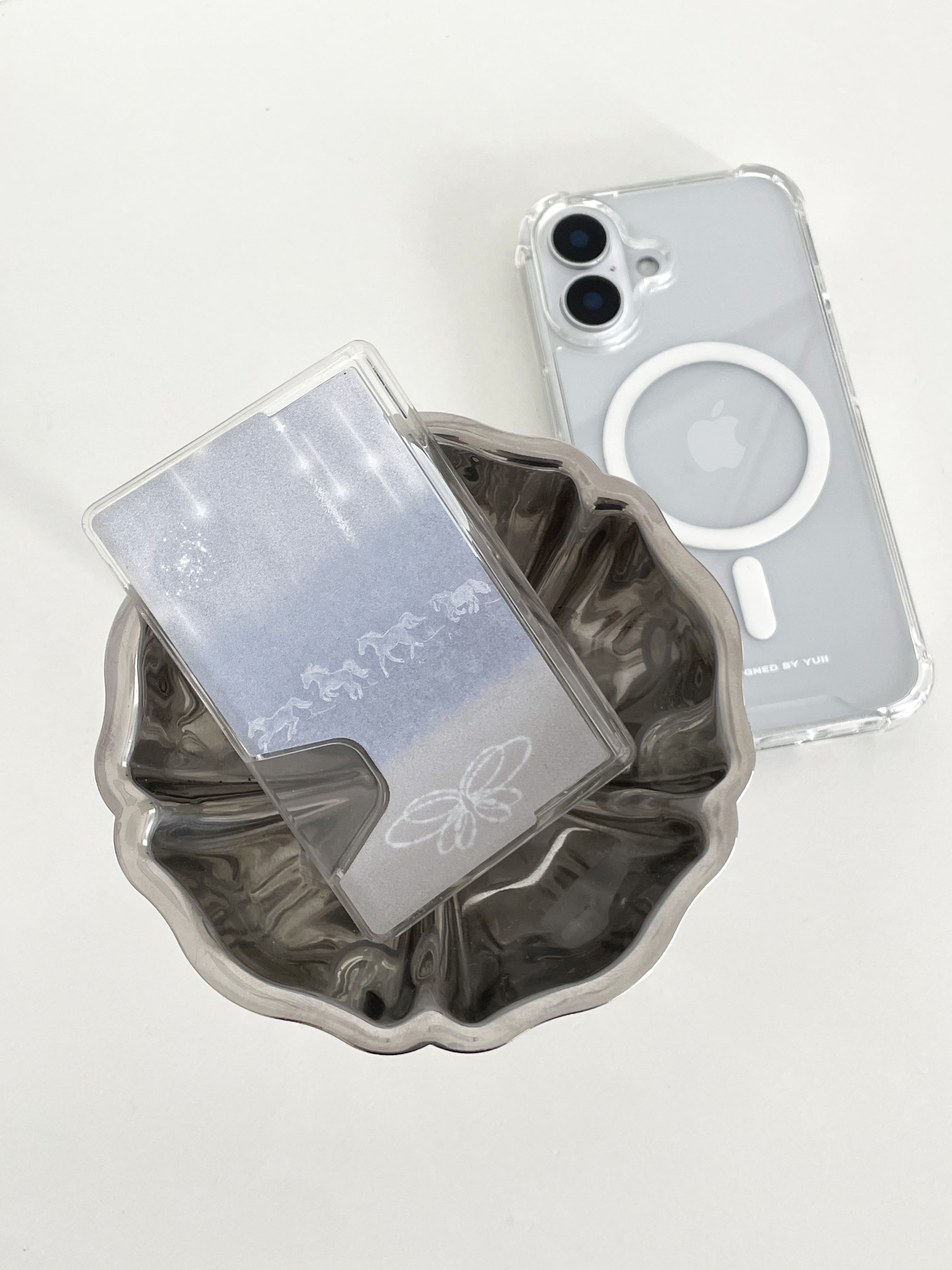 ukami (magsafe wallet)