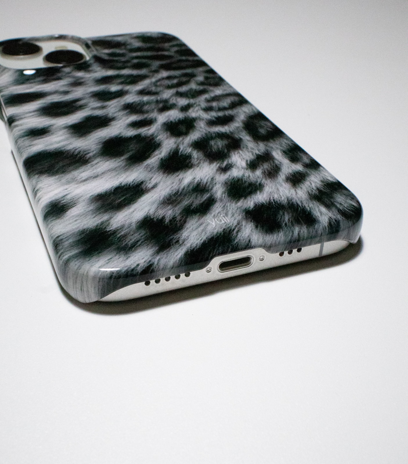 leopard (black)