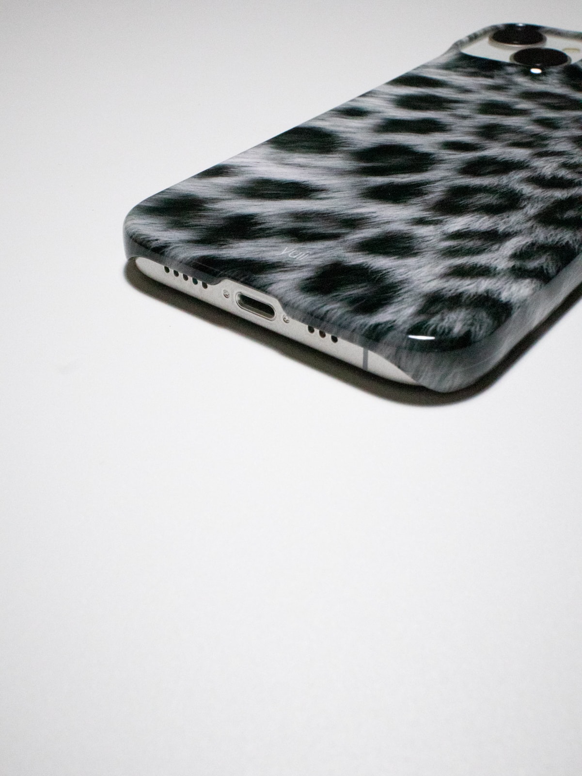leopard (black)