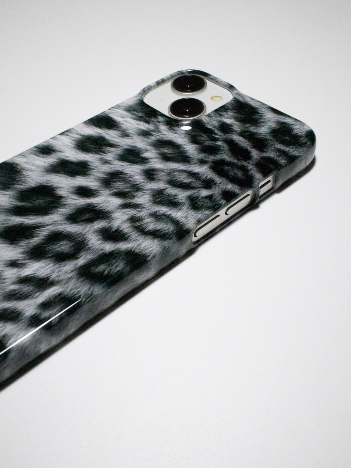 leopard (black)