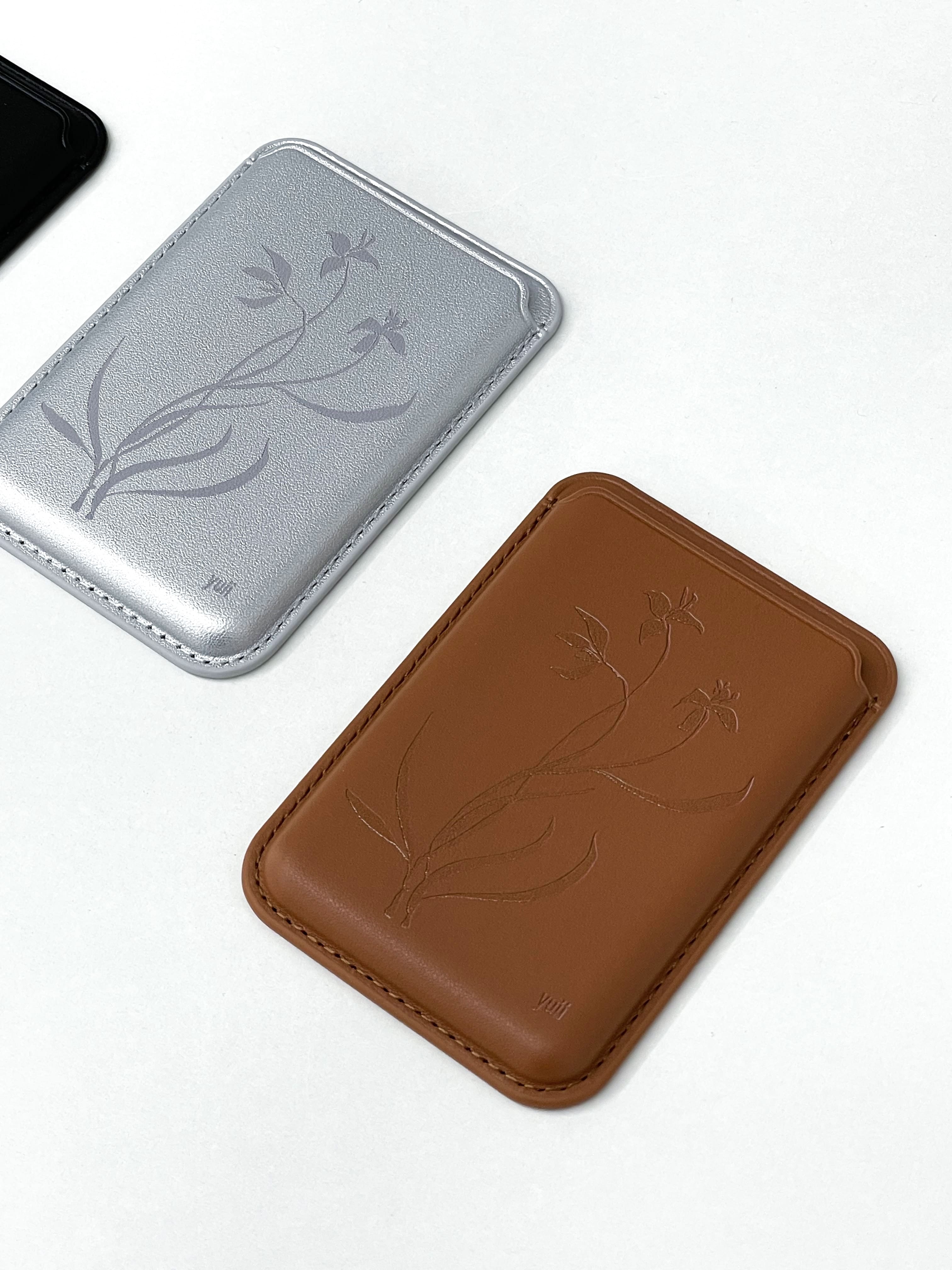 flores (magsafe leather wallet)