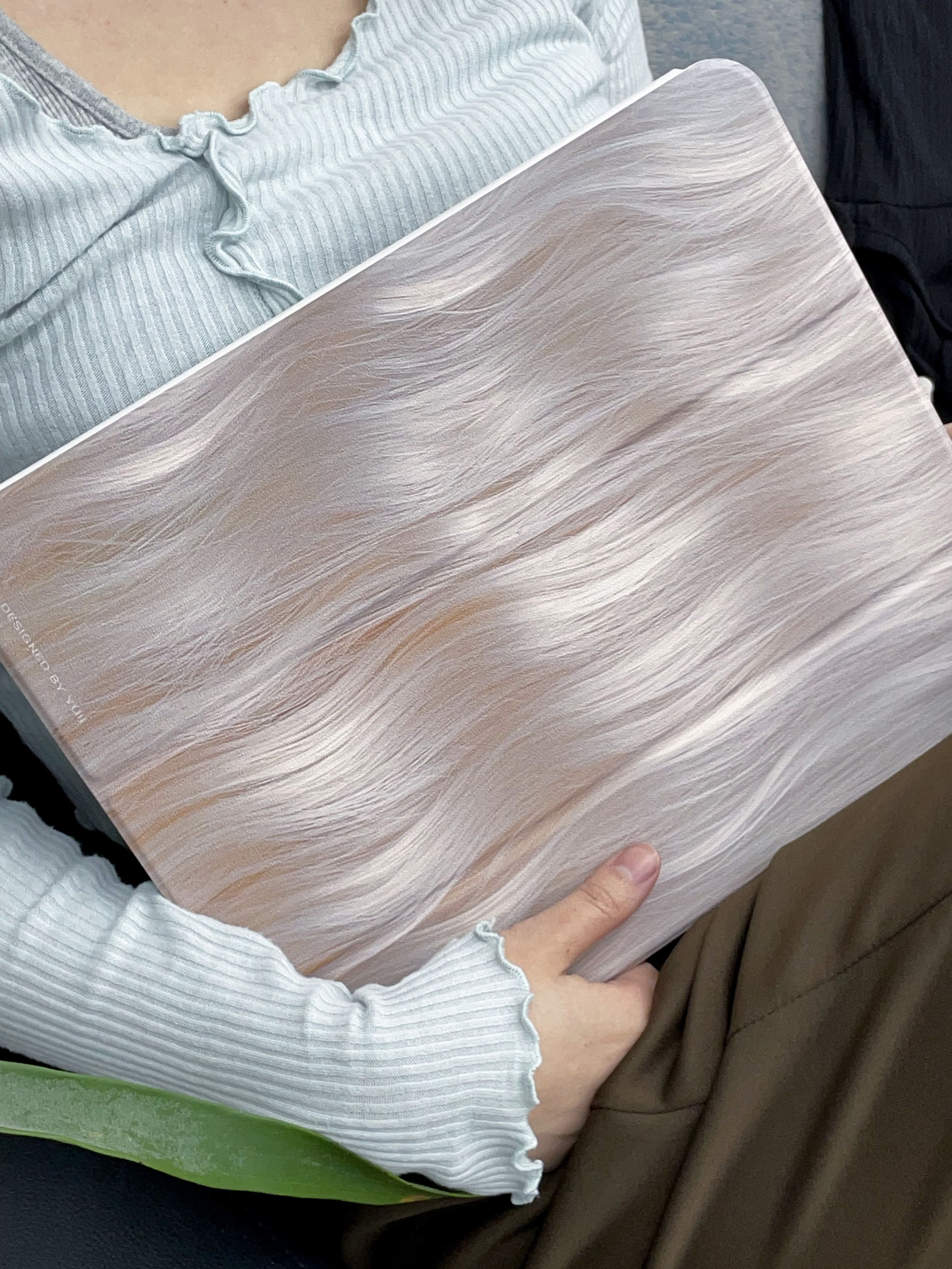 blonde