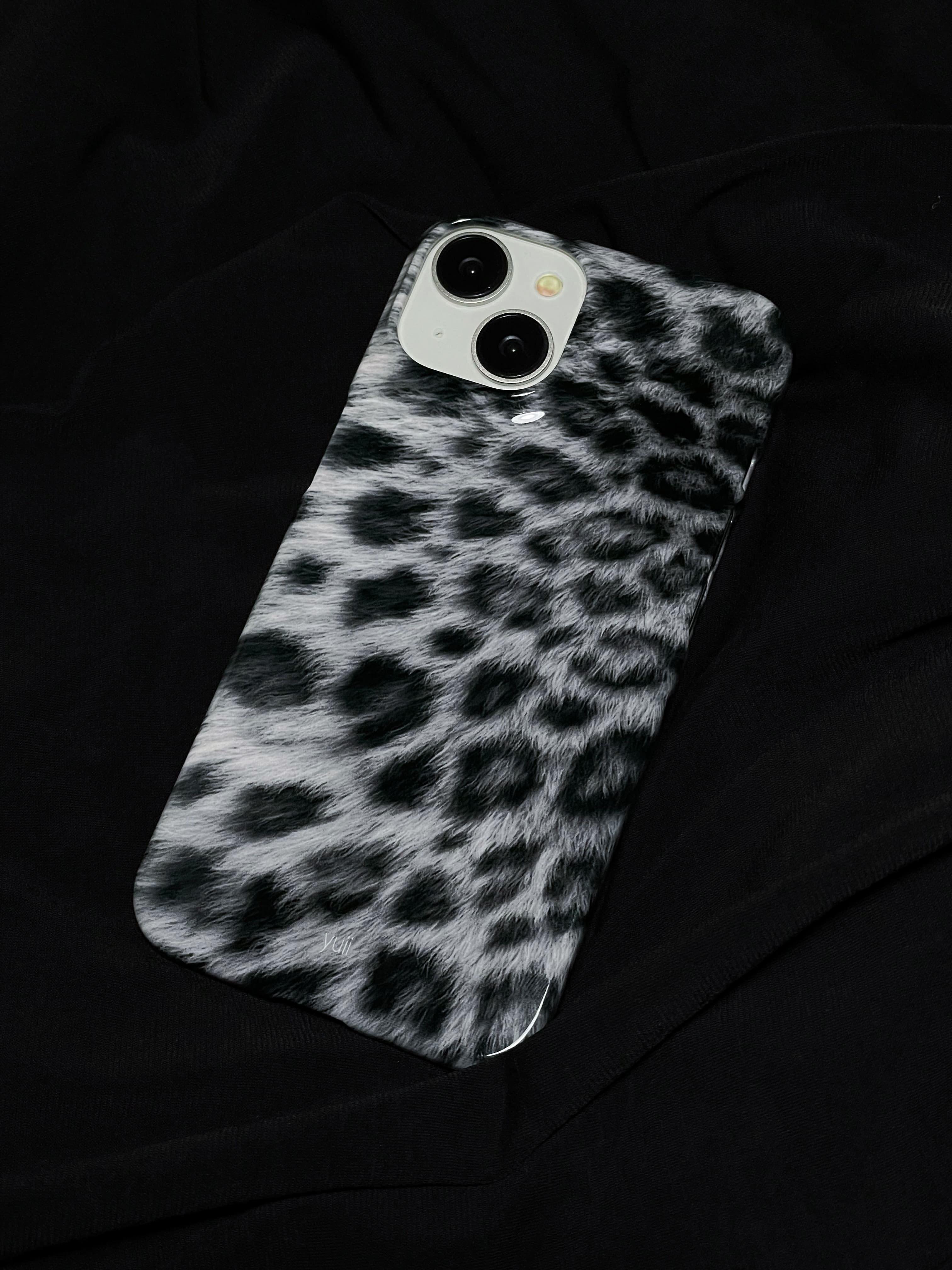 leopard (black)