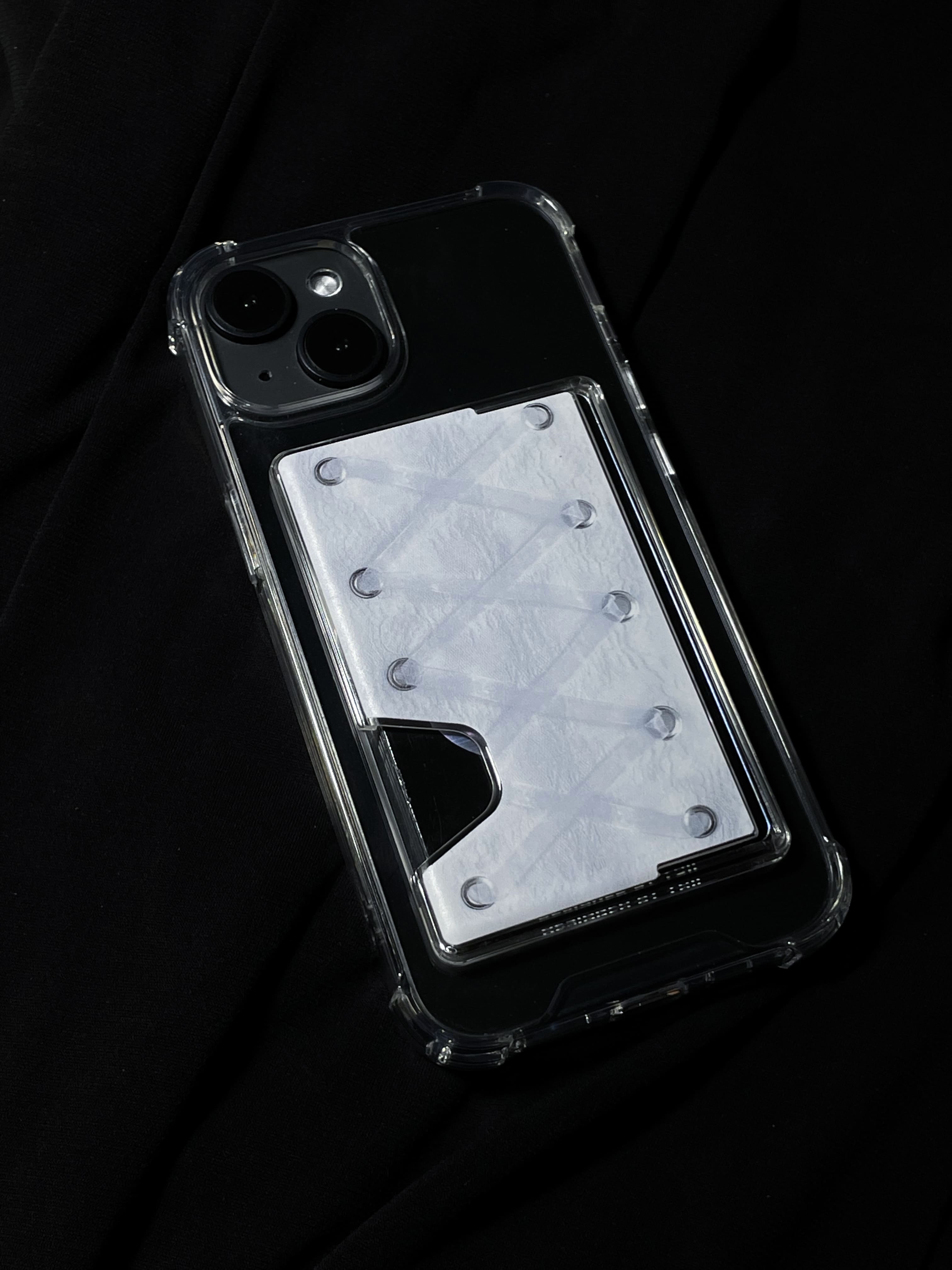 lace (magsafe wallet)