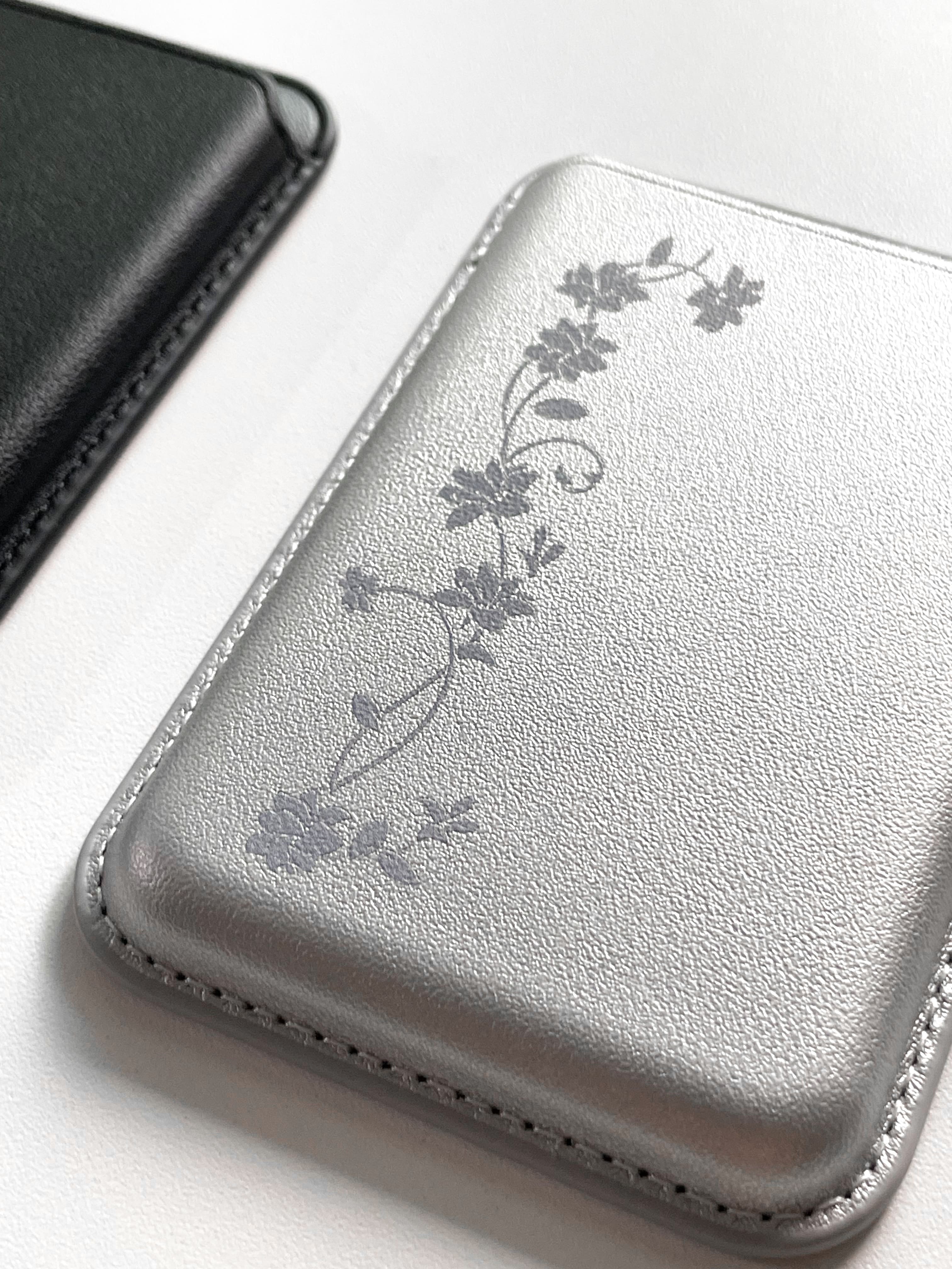 east garden (magsafe leather wallet)