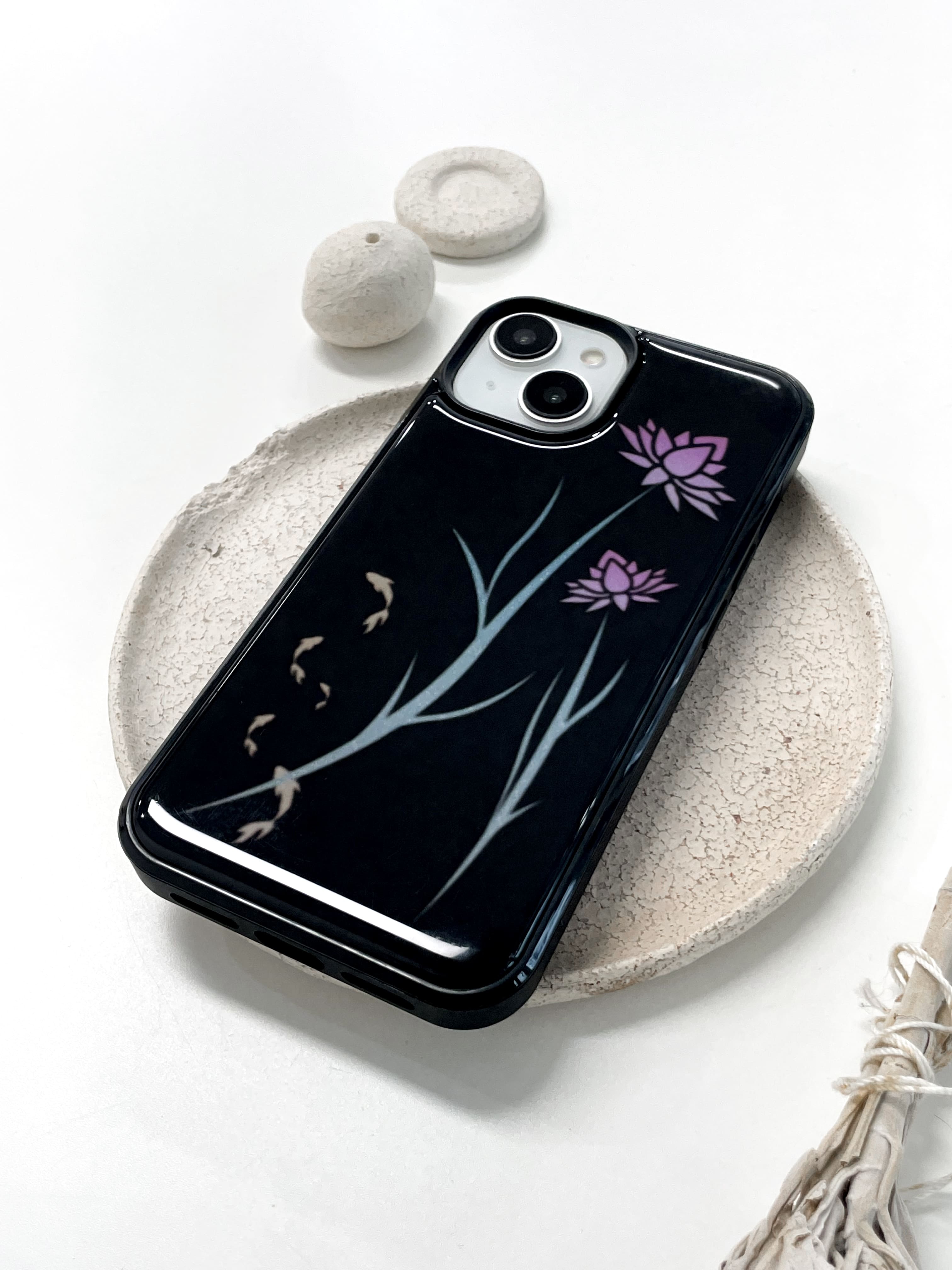 lotus & koi fish (black)