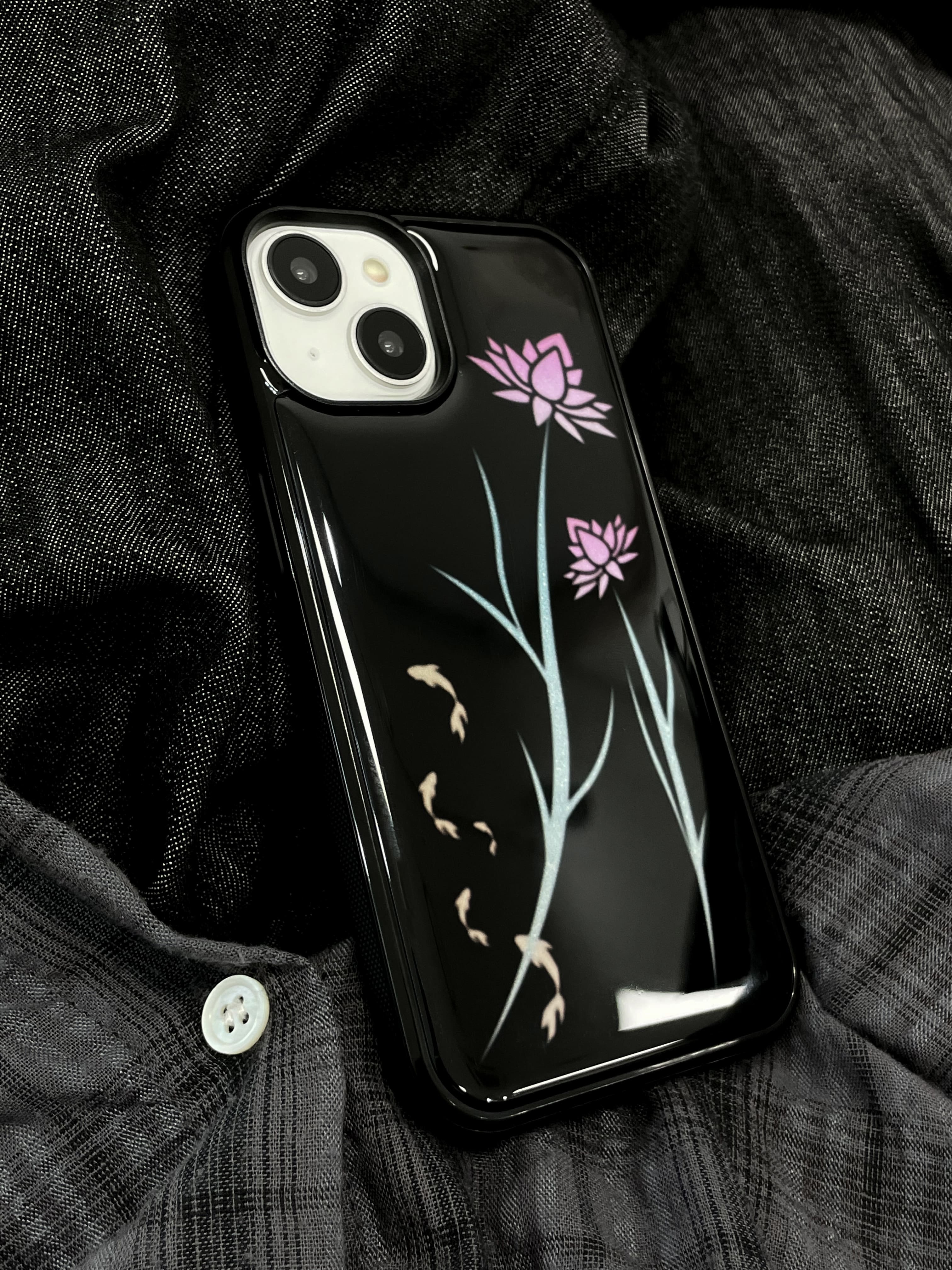 lotus & koi fish (black)