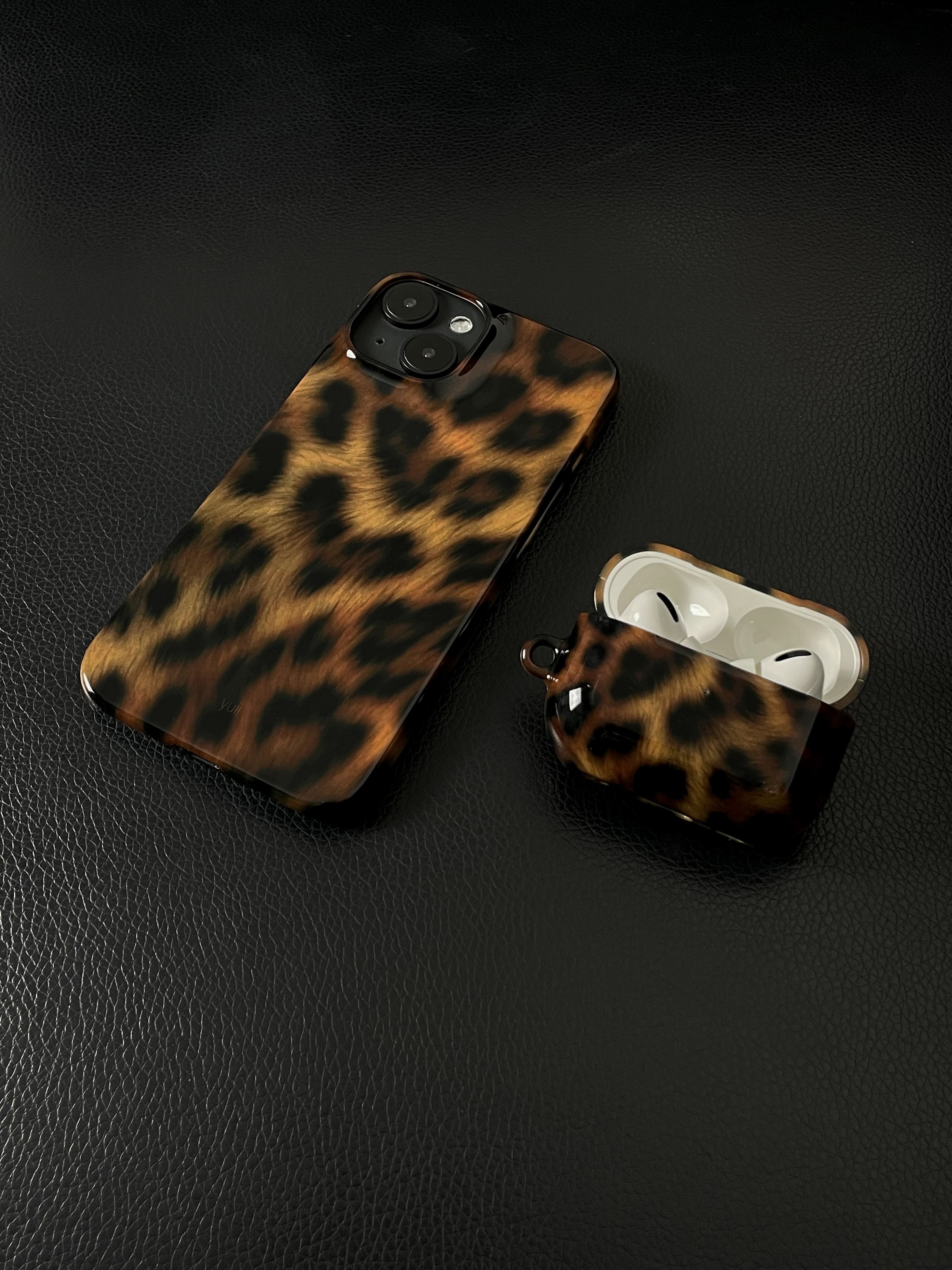 leopard (caramel)