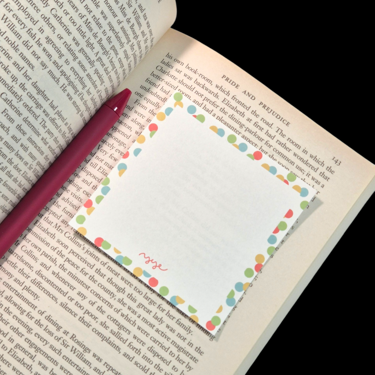 Dots Memo Pad (2 colors)
