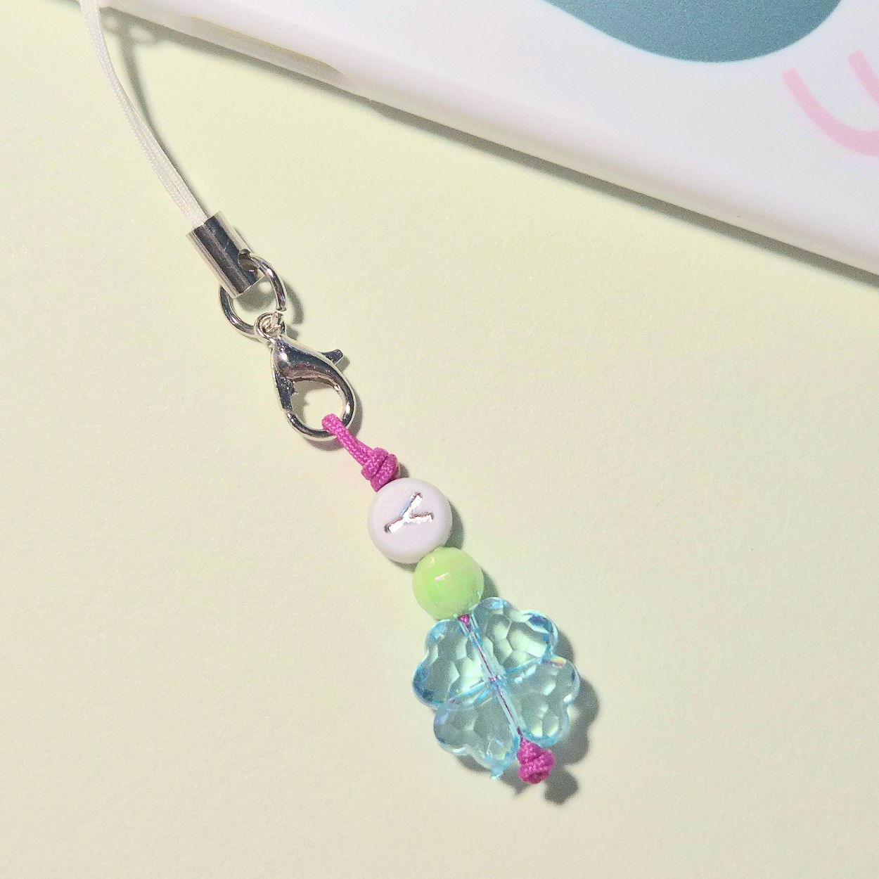 [CUSTOM] Mini Clover Key Ring