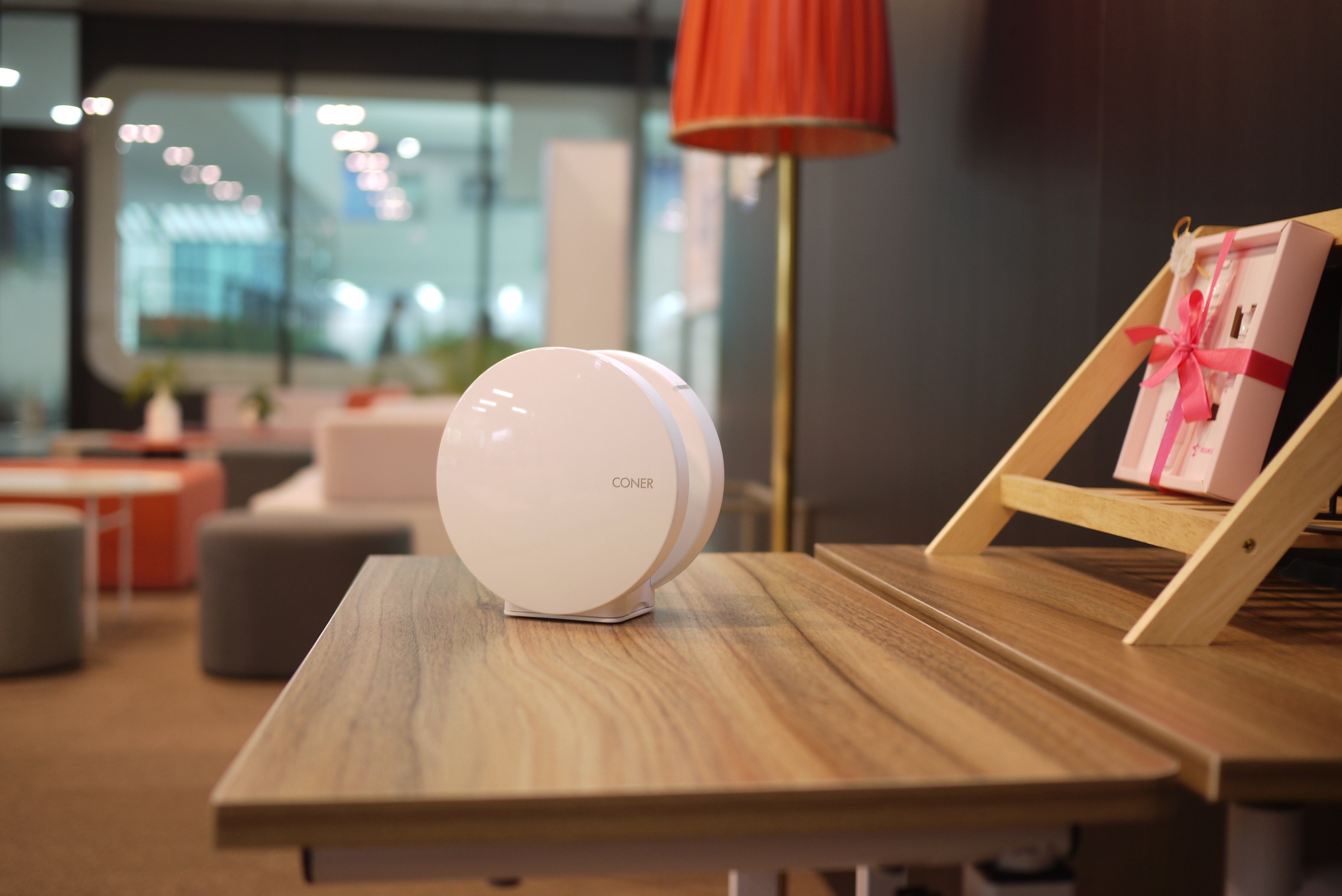 공간에 향기를 더하는
완전히 새로운 방법